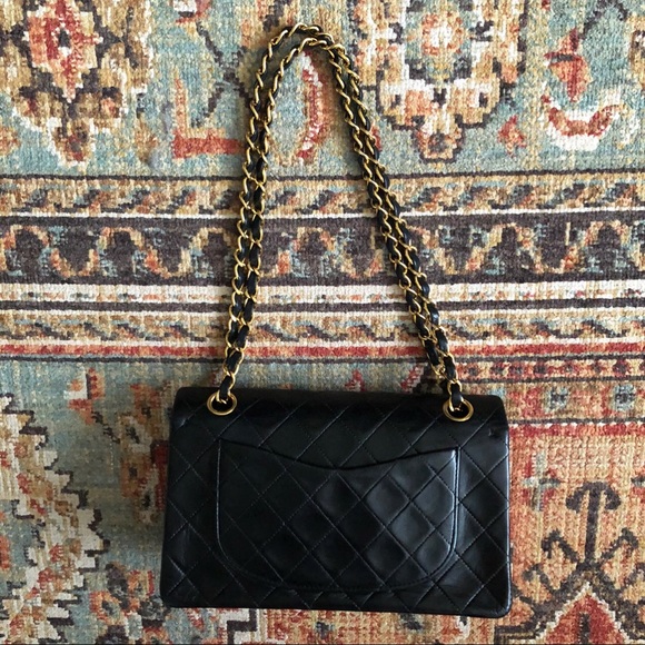 SOLD***Chanel Vintage Classic Double Flap Bag - Picture 5 of 13